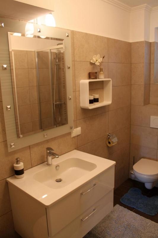 Appartement Eveline Velden am Wörthersee Exteriör bild