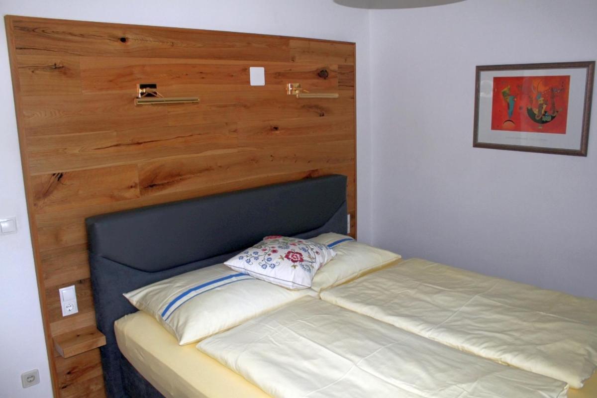Appartement Eveline Velden am Wörthersee Exteriör bild
